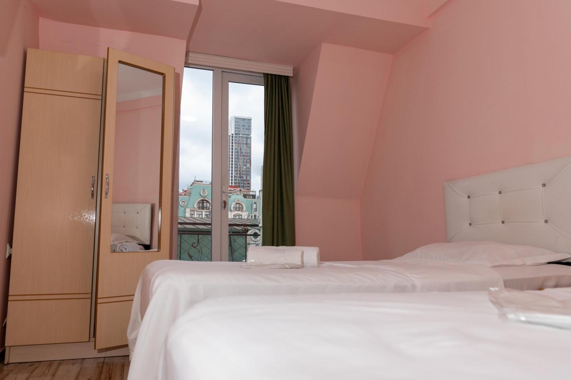 Hotel Ponto Vechio Batumi Zewnętrze zdjęcie
